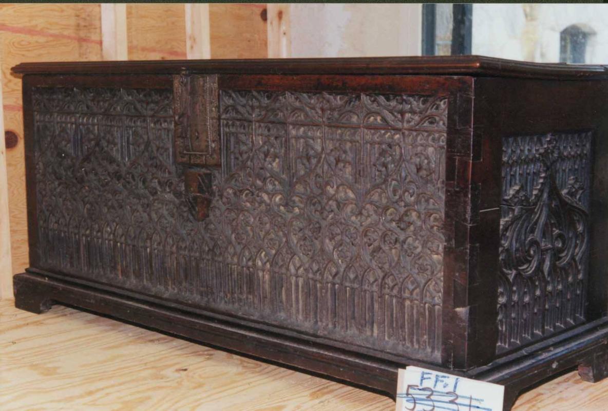 Gothic Chest or Coffre