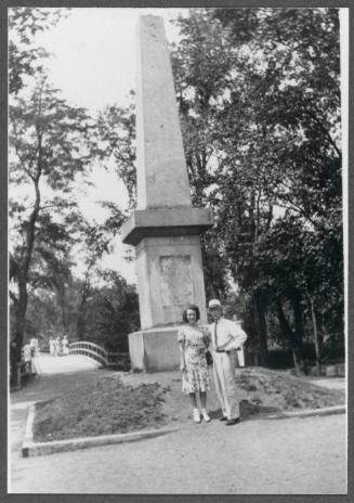 Series including Charles Prendergast, Eugenie Prendergast, and Antoinette Maynard in Vermont, Concord, MA and West Medford, MA; (L to R) Antoinette Maynard and Charles Prendergast in front of a monument Concord, MA