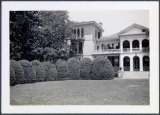 Sweet Briar College (where Antoinette Maynard attended school)
