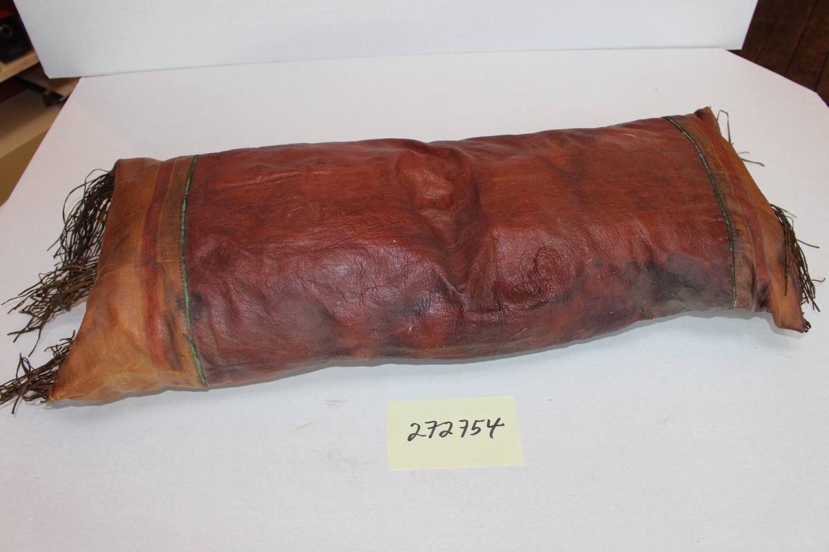 Leather pillow (male)