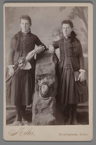 Portrait of sisters (standing)