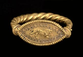 Ring with lion