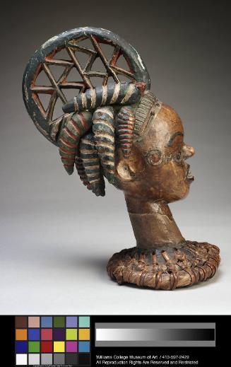 Dance Crest
