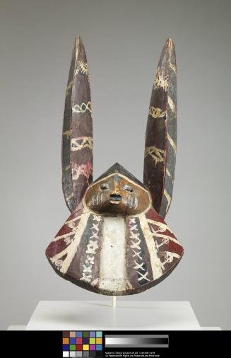 Apasa dance mask