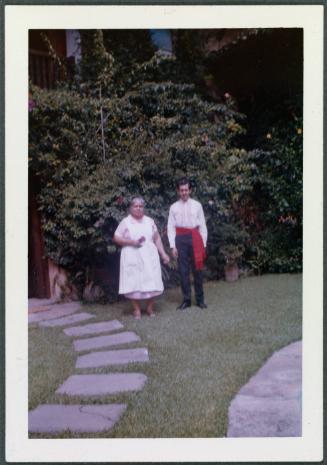 Cuernavaca, Mexico home of Robert Brady; servants in yard
