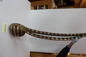 Mask with curved planche
