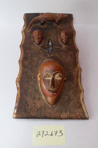Plank mask with crocodile