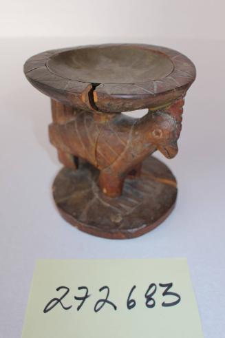 Ritual bowl with chicken and metal liner