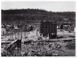 Fifth Street Tavern and UPMC Braddock Hospital on Braddock Avenue