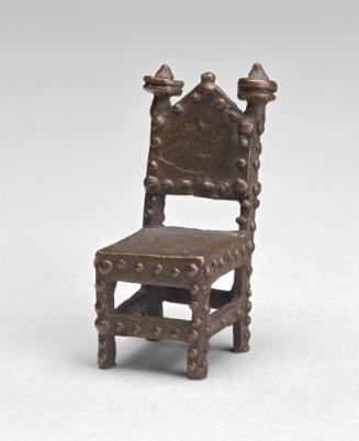 Gold weight or mrammuo (prestige chair)